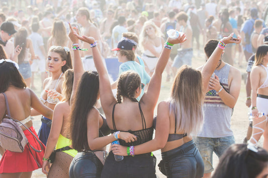 Enjoying Summer Events Without the Sweat: Managing Hyperhidrosis at Festivals, Weddings, and More
